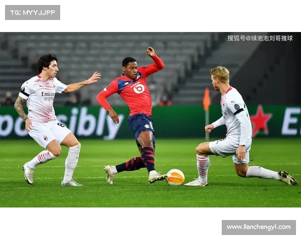 法甲赛场惊现乌龙球,误打误撞成比赛转折点引热议 法甲赛场惊现乌龙球,误打误撞成比赛转折点引热议